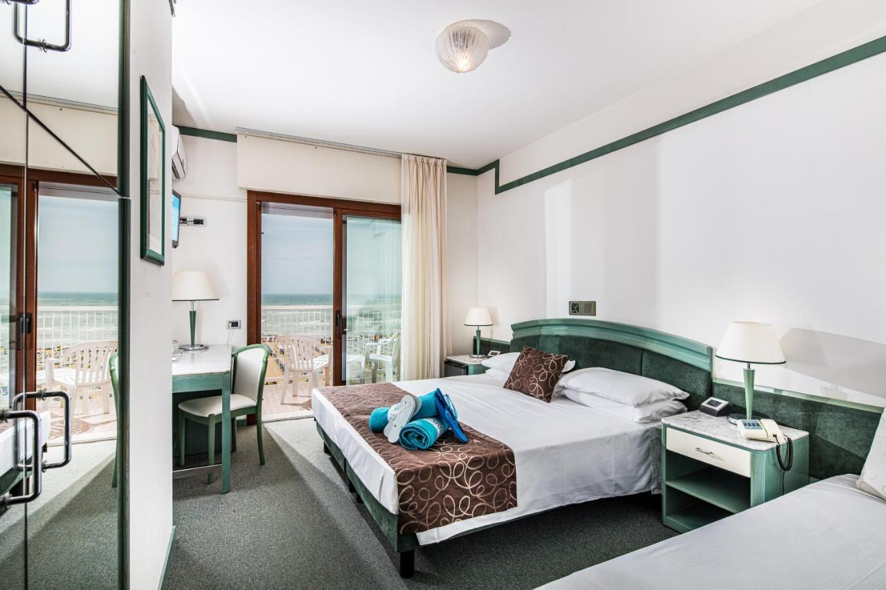 Hotel Atlantic Линьяно-Саббьядоро Экстерьер фото